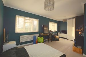 Photo 32- click for photo gallery